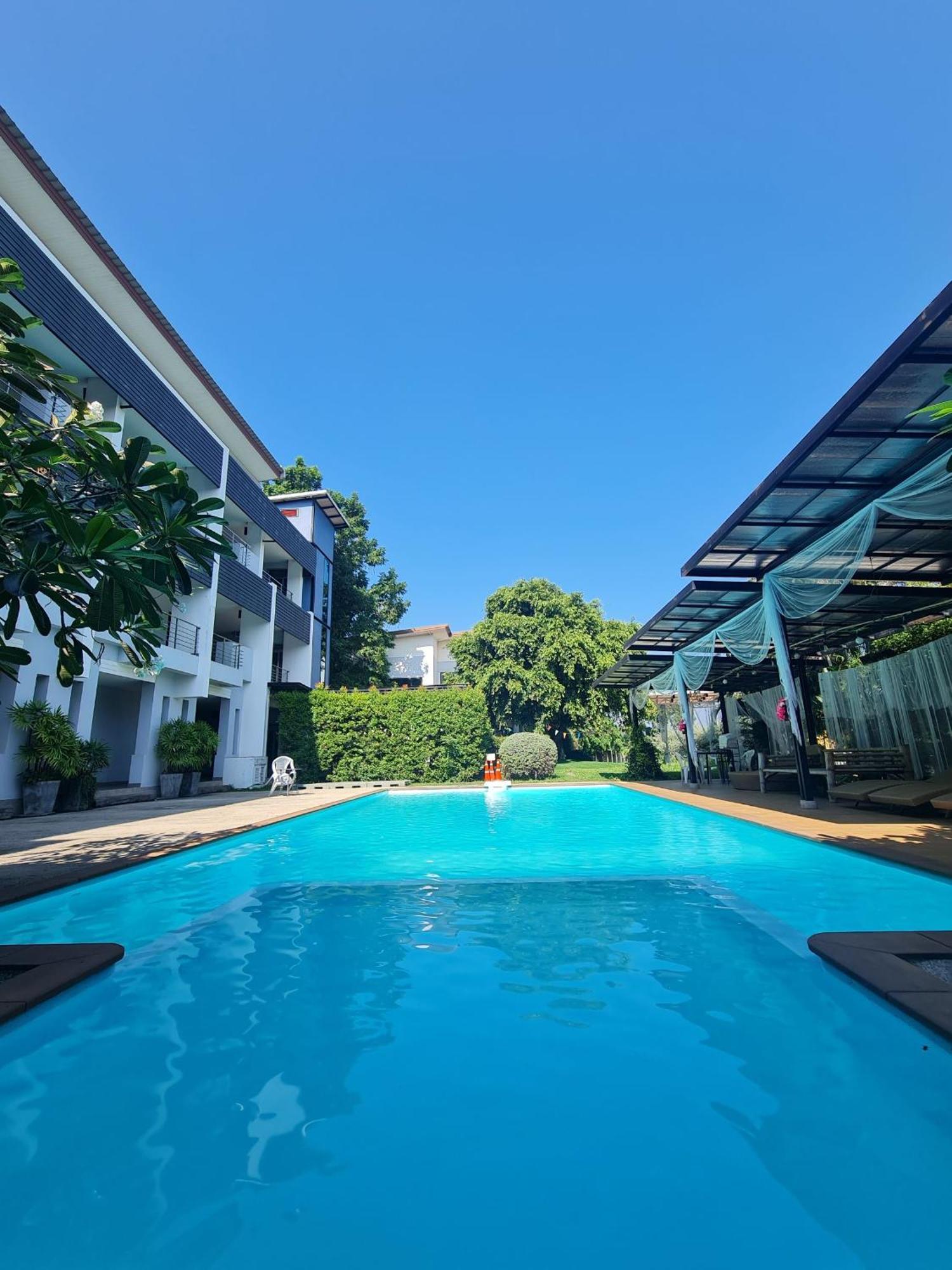 Bualinn Resort Nong Khai Exterior photo